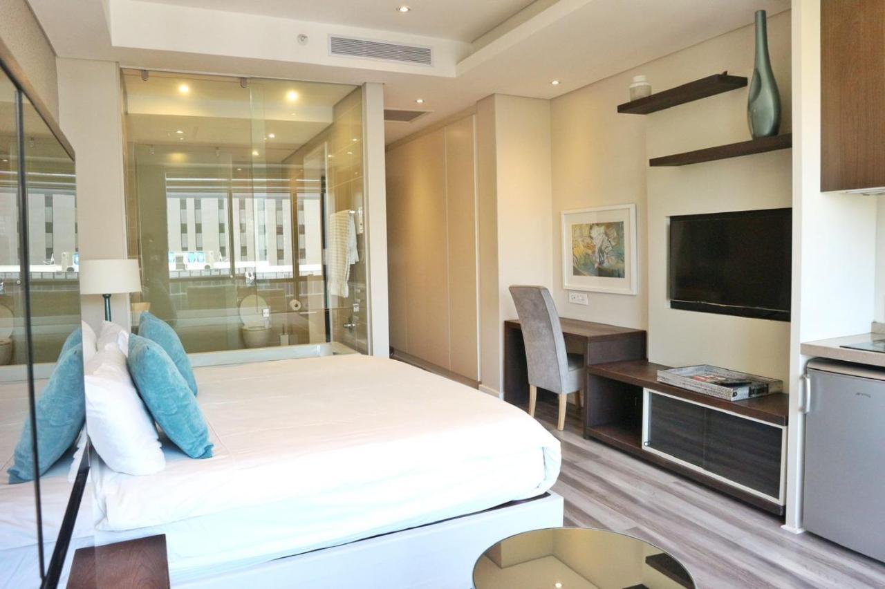Sandton Skye Apartments ヨハネスブルグ エクステリア 写真