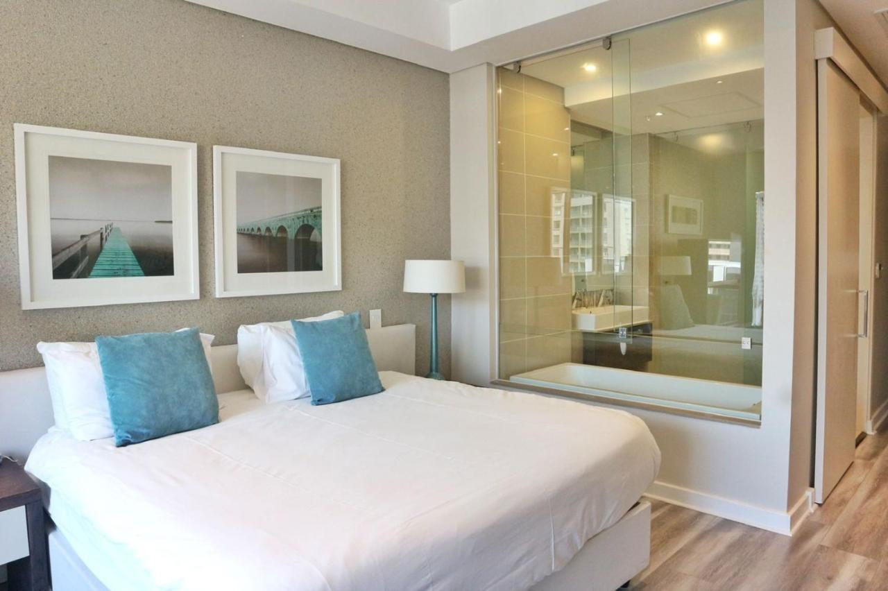 Sandton Skye Apartments ヨハネスブルグ エクステリア 写真