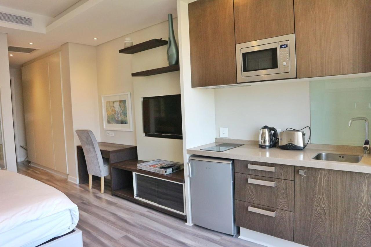Sandton Skye Apartments ヨハネスブルグ エクステリア 写真