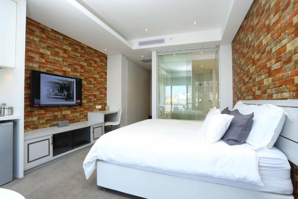 Sandton Skye Apartments ヨハネスブルグ エクステリア 写真